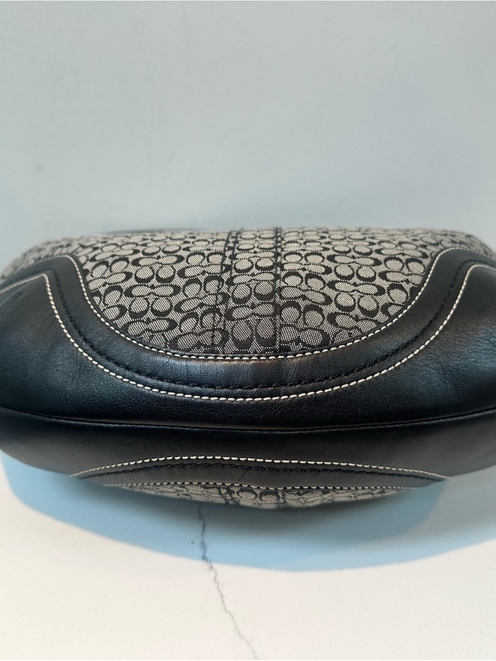 Coach Signature Y2K mini C Soho Hobo Bag in Black and Gray EUC 2007 - Picture 7 of 14